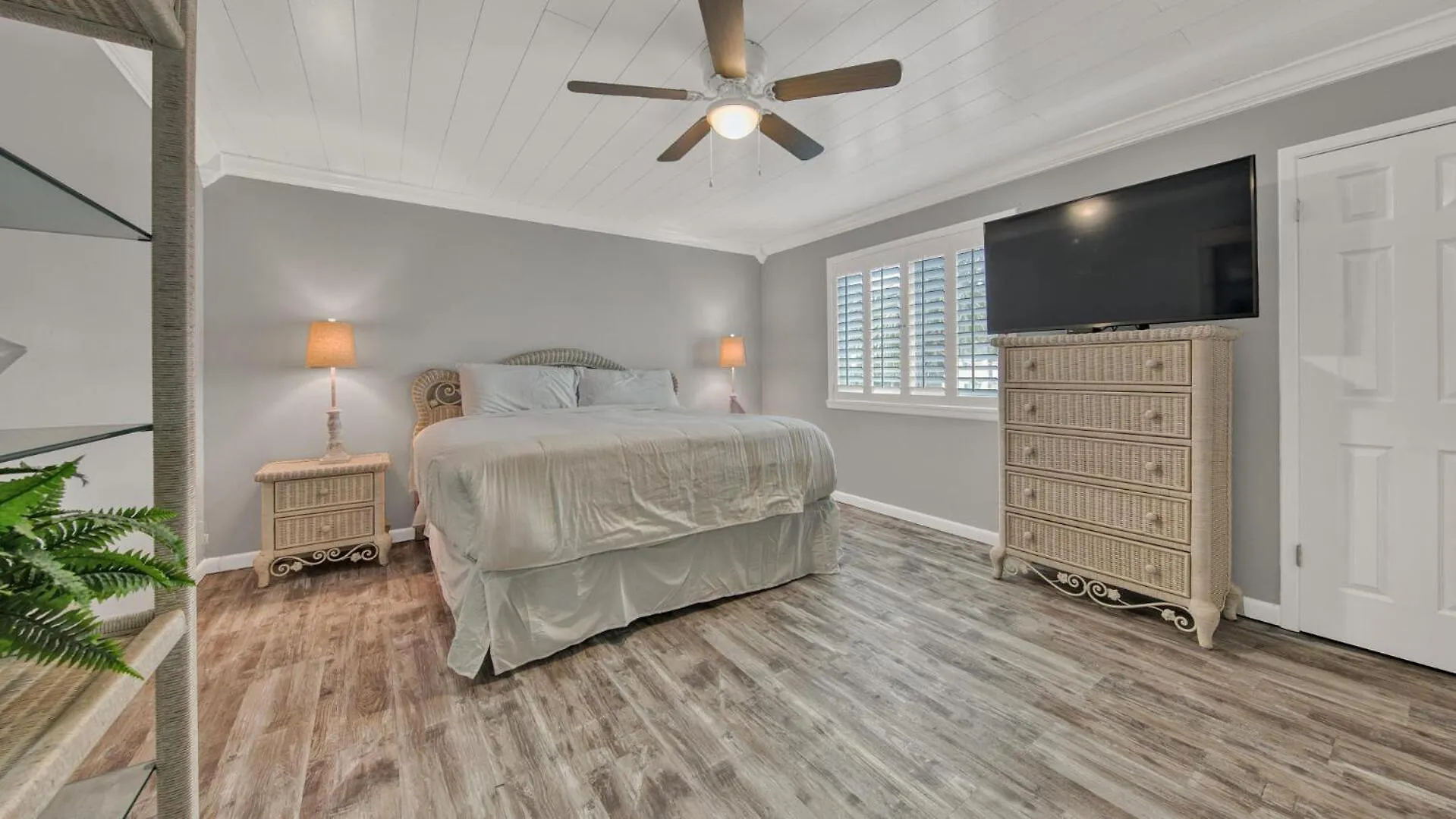 Southbay By The Gulf 72 A Remodeled Townhome With Private Beach Access Only 75 Yards To The Beach Destin 0*,  United States