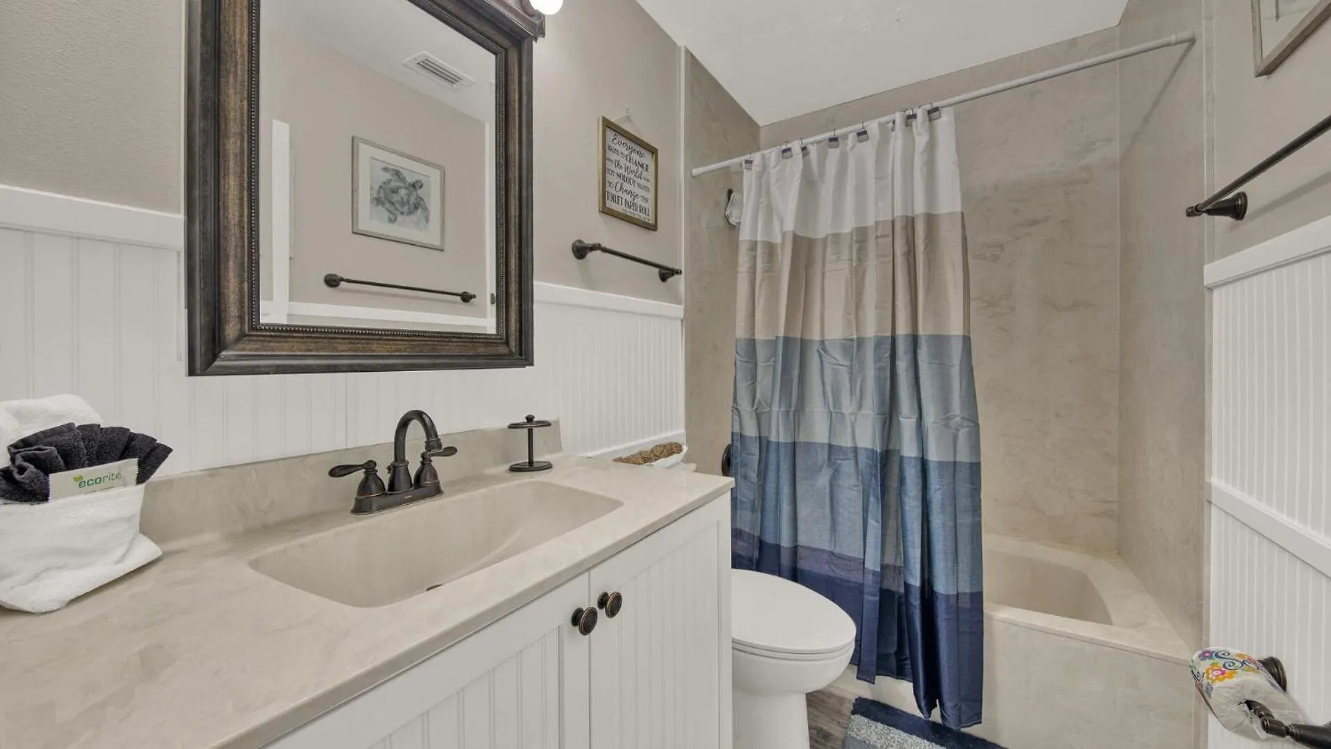 Southbay By The Gulf 72 A Remodeled Townhome With Private Beach Access Only 75 Yards To The Beach Destin Holiday home